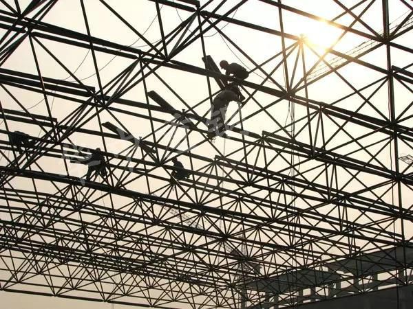 【华中重钢】钢结构网架的三种施工方法